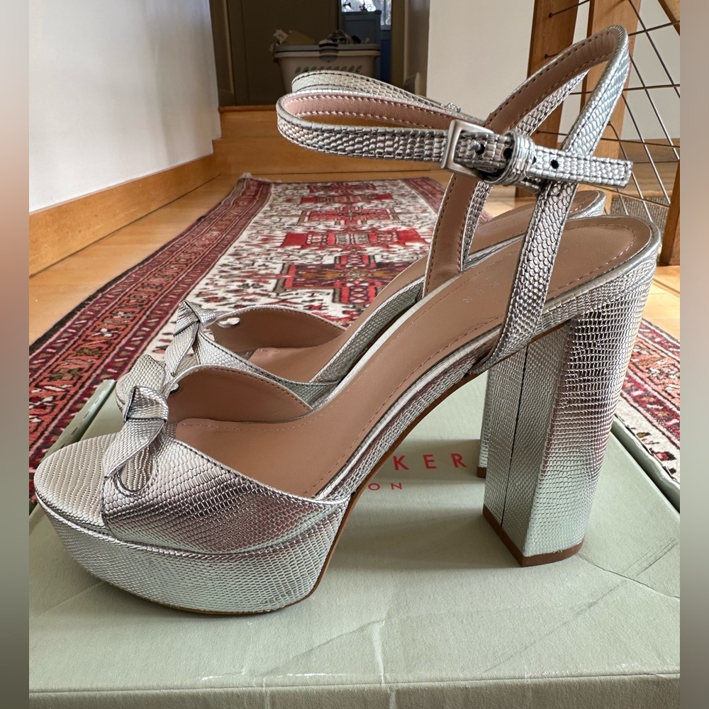 Ted Baker Silver Platforms with bow detail - Kayllah size 39